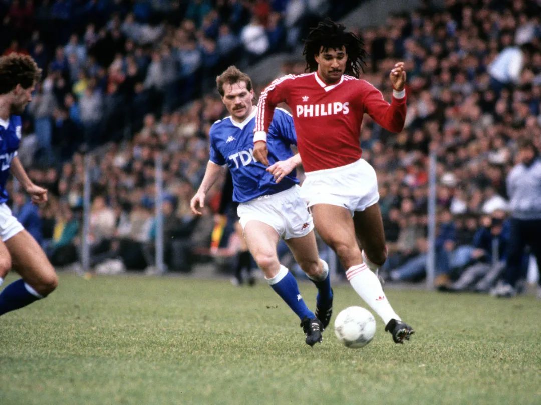 关键时刻埃因霍温主帅复盘——社区盾节点到来,态度坚定,球队文化再被提及(反恐主义法于何时施行) 关键时刻埃因霍温主帅复盘——社区盾节点到来,态度坚定,球队文化再被提及(反恐主义法于何时施行)